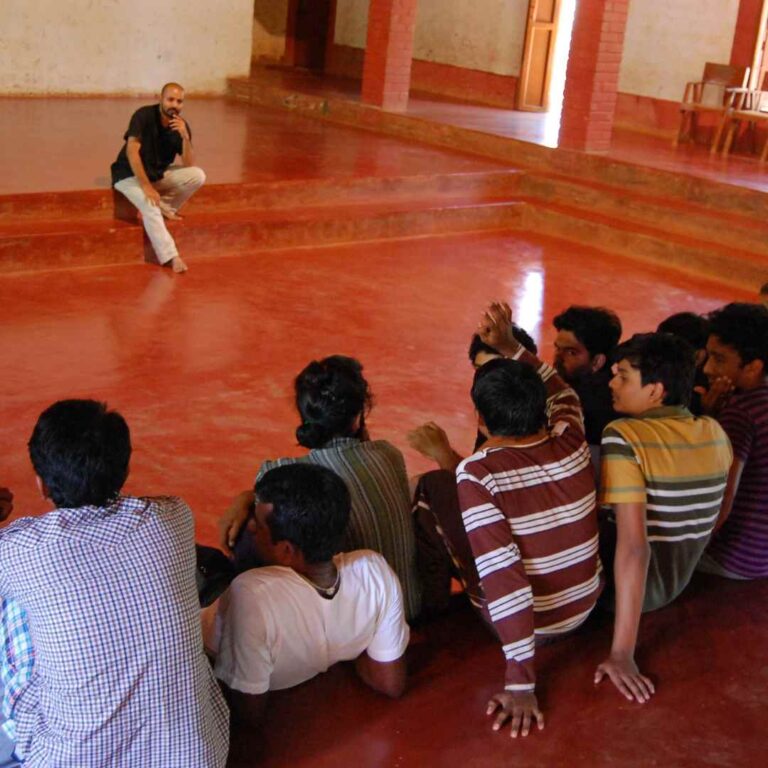 Nirguna Acting School